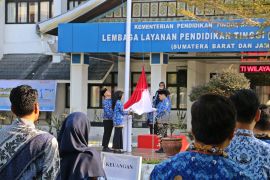 LLDIKTI Wilayah X selenggarakan upacara Peringatan Ke-117 Harkitnas tahun 2025