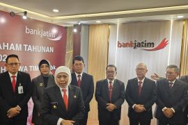 Bank Jatim bagikan dividen Rp821,4 miliar