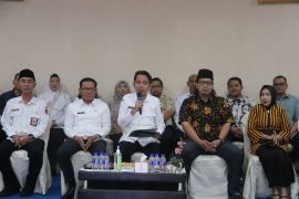 Pemkab Jember bebaskan tarif retribusi parkir pinggir jalan
