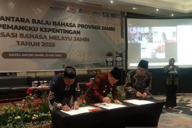 Gubernur Jambi: Pemerintah komitmen lindungi bahasa daerah