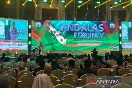 Sawit jadi penopang utama ekonomi Riau, 51 persen warga bergantung hidup
