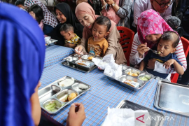 Indonesia claims 1.2 mln mothers, toddlers benefit from free meals