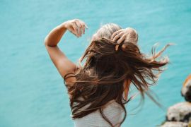 Tips memilih perawatan untuk menghaluskan rambut yang sesuai dengan jenisnya