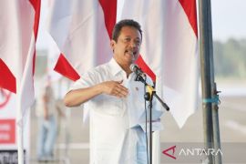 Menteri Trenggono sebut Rote Ndao punya potensi garam setara Australia