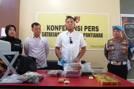 Polisi limpahkan berkas kasus emas ilegal ke Kejari Pontianak