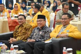 Wawako Maigus Nasir hadiri pelantikan DPP Ikatan Alumni Pascasarjana UNP periode 2025--2030