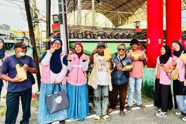 Srikandi PLN Babel kembali tebar kebermanfaatan lewat aksi sosial