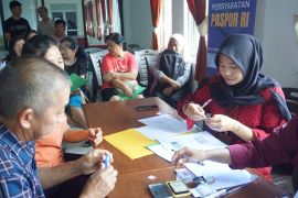 Imigrasi Pangkalpinang buka "Eazy Passport" di Kantor Camat Belinyu
