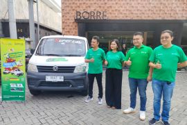 Pasar kendaraan niaga kian diminati di Surabaya