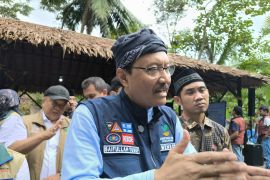 Mensos Saifullah janji tindaklanjuti nasib warga Lebak yang masih di huntara