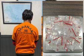 Polda Babel amankan pria di Pangkalpinang simpan puluhan paket sabu