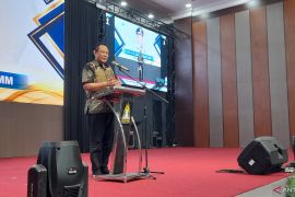 Gubernur minta pengurus HIPMI ajak investor berinvestasi di Gorontalo