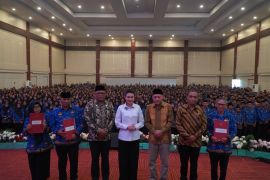 Gubernur Sherly minta 1.394 PPPK utamakan  pelayanan publik