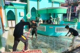 IAIH Pancor Lombok Timur luncurkan gerakan bersih masjid