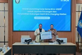 BCA dan Undip kerja sama hadirkan fasilitas pembayaran kuliah