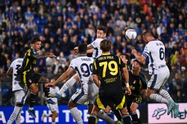 Inter Milan harus puas di posisi kedua Liga Italia meski kalahkan Como 2-0