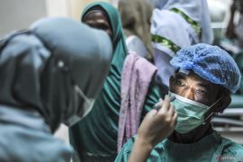 Dokter sebut katarak kerap dialami penderitanya tanpa sadar