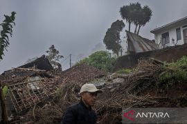 Bencana tanah longsor di Lembang