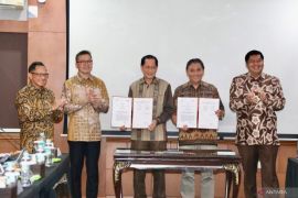 Mendagri Tito Karnavian tegaskan pemda wajib dukung program tiga juta rumah