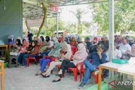 Monica Haprinda sosialisasikan Perda bantuan hukum bagi masyarakat miskin