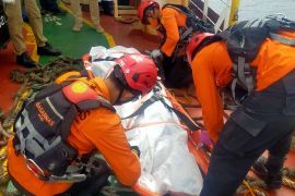 Basarnas evakuasi jenazah WN Yunani di perairan Aceh
