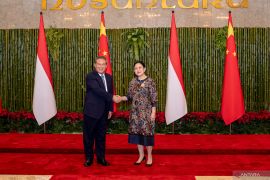 Bertemu PM Li Qiang, Puan Dukung Kerja Sama RI-China di Bidang Investasi Hingga Pariwisata