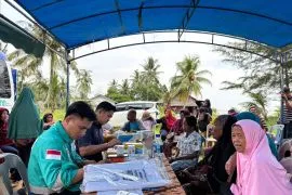Ratusan warga Kundur berobat gratis di Mobil Sehat Timah