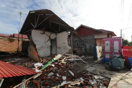 Pembangunan rumah rusak berat akibat gempa Bengkulu di mulai