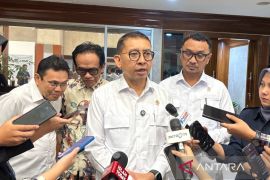 Fadli Zon buka ruang diskusi soal penulisan ulang sejarah