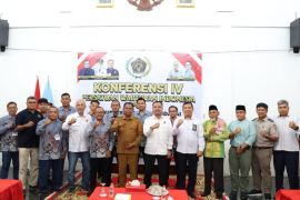 Eet kembali pimpin PWI Sergai, Darma Wijaya harap makin kuat dan solid