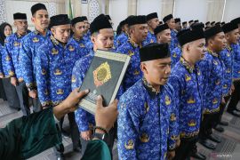 Menteri Agama Nasaruddin Umar lantik 71 ribu PPPK