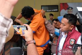 Polisi tangkap dua pelaku pencurian mobil bak di Sidoarjo