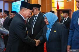 Pelantikan dan Rotasi jabatan lingkup Pemprov Sultra Page 7 Small