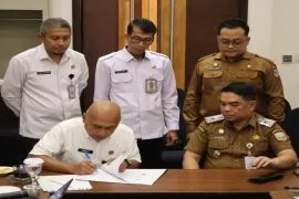 Ditjenim Kalsel gandeng Pemkab Kotabaru tingkatkan layanan keimigrasian