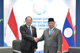 Presiden Prabowo ajak PM Laos tingkatkan perdagangan dua negara