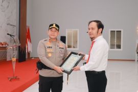 Polres Blitar beri penghargaan anggota ungkap jaringan narkoba