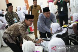 Tiga calhaj mutasi ke Kloter 21 Embarkasi  Medan langsung ke Tanah Suci