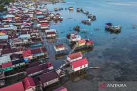 KKP targetkan pembangunan 100 kampung nelayan merah putih Page 1 Small