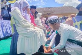 Barakallah, Ponpes As Syafariyah Hasahatan Julu Palas gelar acara penamatan santri perdana