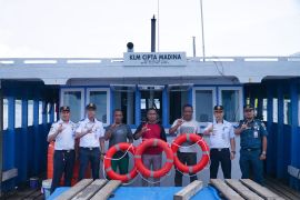 KSOP Ternate tegaskan transportasi laut wajib miliki alat keselamatan