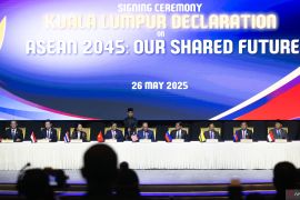Pemimpin ASEAN tanda tangani Deklarasi Kuala Lumpur hasil KTT ASEAN ke-46