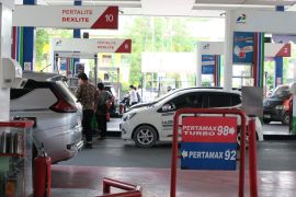 Harga BBM Pertamina, Shell, BP, dan Vivo kompak turun pada Juni