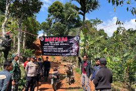 Masyarakat Lampung Barat diminta waspadai serangan harimau