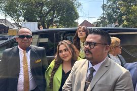 Lisa Mariana hadiri sidang perdana gugatan perdata terhadap Ridwan Kamil