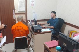 Polresta Bukittinggi tangkap mahasiswa sekaligus guru ngaji diduga cabuli gadis cilik