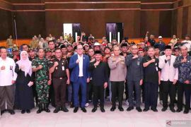 Pemkab Bekasi deklarasi komitmen berantas premanisme demi iklim investasi