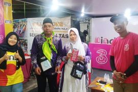 IOH layani kebutuhan komunikasi jamaah calon haji di Embarkasi Surabaya