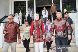 KPU serahkan hasil penetapan Wali Kota Banjarbaru terpilih ke DPRD untuk pelantikan