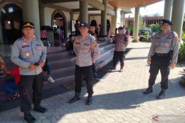 Polisi kawal ketat ibadah kenaikan Isa Almasih di Mataram
