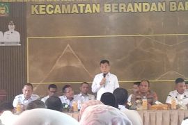 Seratusan warga ikuti sosialisasi hukum terkait perkebunan yang digelar Pemkab Langkat